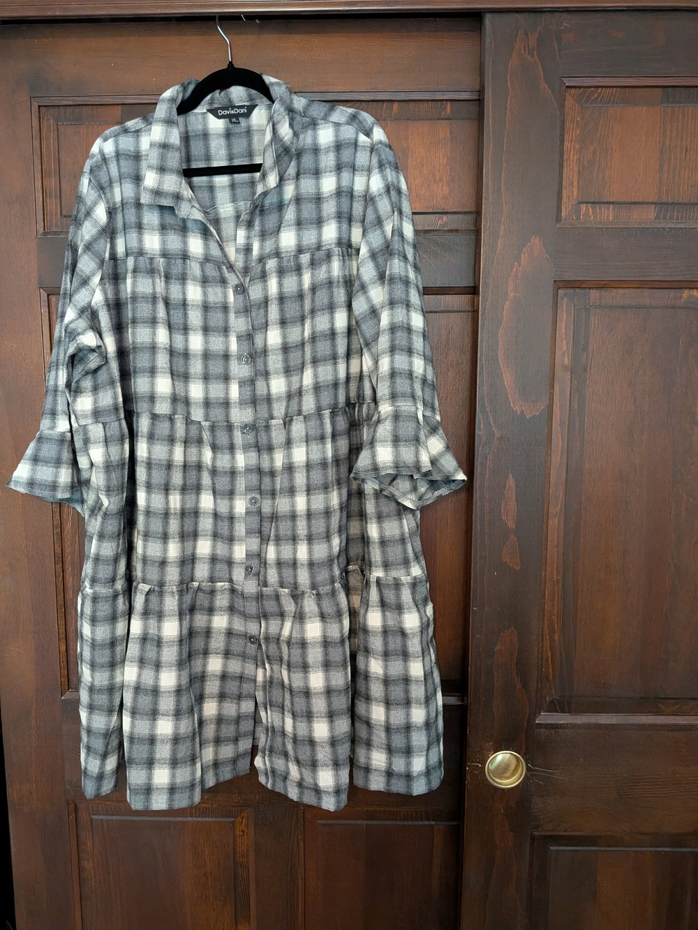 DAVI & DANI Black and White Plaid Button-Front Tiered Dress